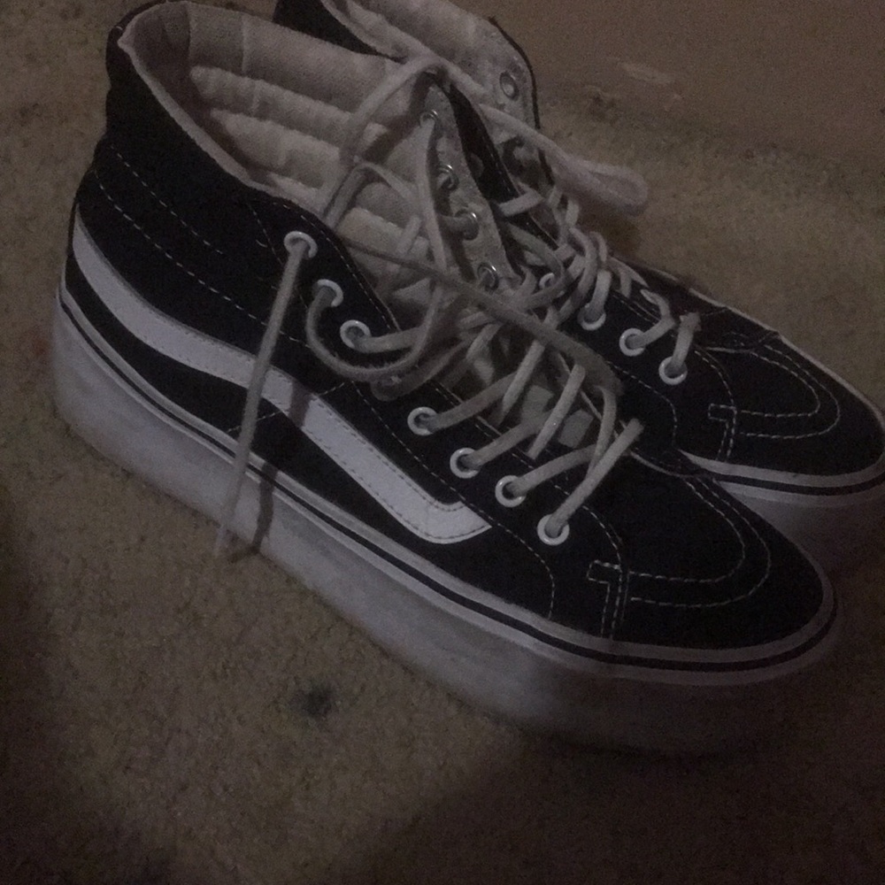 Van platform sneakers